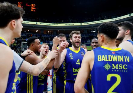 fenerbahce bekonun son hafta konugu bayern munih rmsh5mN8.jpg