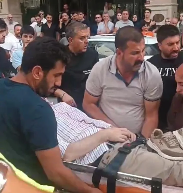 araci icinde bayilan sofor hastaneye kaldirildi 1 WZc8ICZM