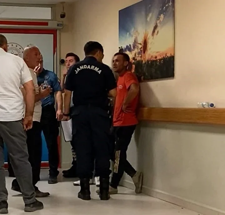 Bursa’da babasının kullandığı traktörün önüne atlayan çocuk ağır yaralandı 3 bursada babasinin kullandigi traktorun onune atlayan cocuk agir yaralandi 2 ejkSllEa