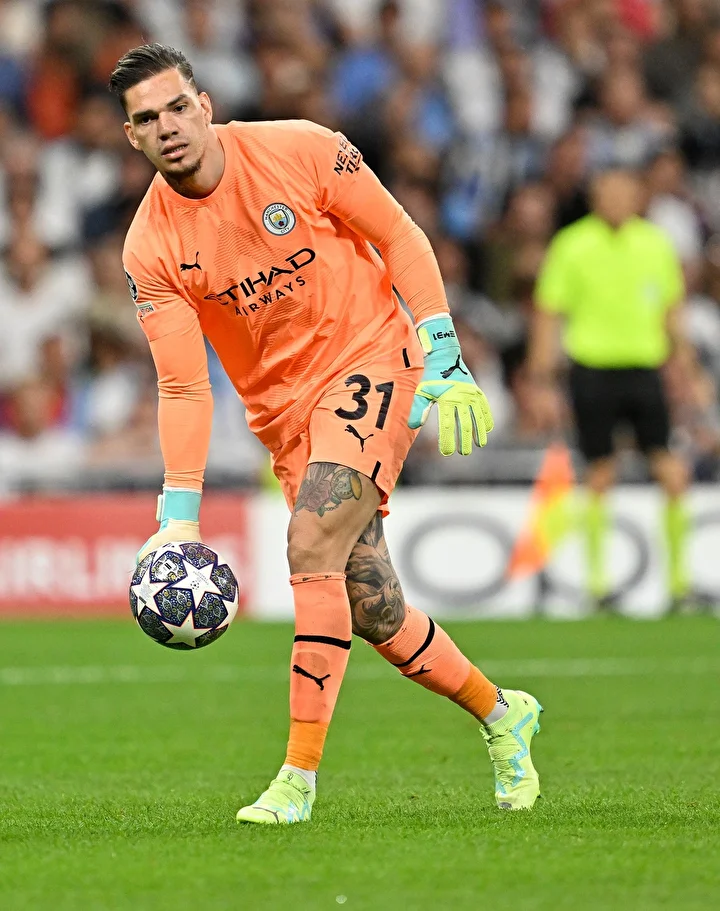 Ederson'un yeni kadrosu açıklandı: Sıhhat denetimlerinden geçmeye hazır 1 edersonun yeni kadrosu aciklandi sihhat denetimlerinden gecmeye hazir 0 LPinPQdz