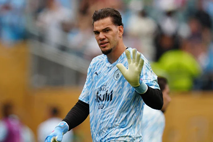 Ederson'un yeni kadrosu açıklandı: Sıhhat denetimlerinden geçmeye hazır 4 edersonun yeni kadrosu aciklandi sihhat denetimlerinden gecmeye hazir 3 qQtVIXLw