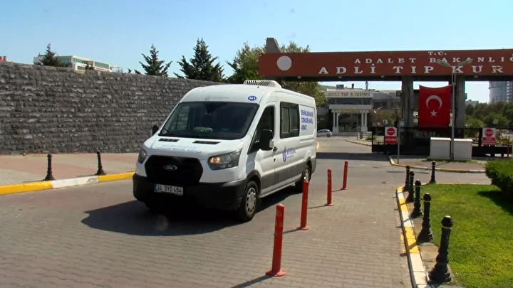 eyupsultanda kanli infaz 20 yasindaki genc sokak ortasinda olduruldu 4 vzOqYpg3