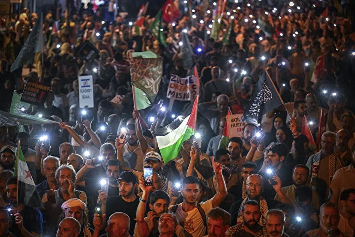 Fatih'te Filistin'e takviye yürüyüşü 2 fatihte filistine takviye yuruyusu 1 eke6Hfyc