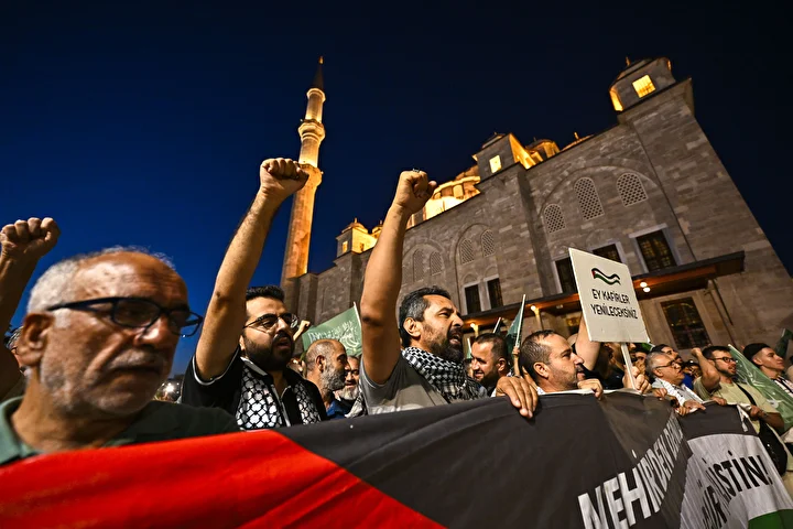Fatih'te Filistin'e takviye yürüyüşü 4 fatihte filistine takviye yuruyusu 3 W61n4kfb