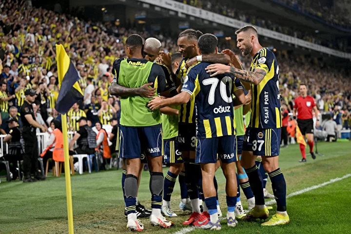 fenerbahcede genclerbirligi macinda kadronun basinda o isim olacak 0 YPft81mW