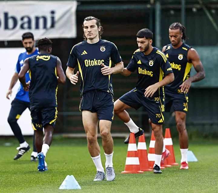 fenerbahcede genclerbirligi macinda kadronun basinda o isim olacak 5 dElHpZAS