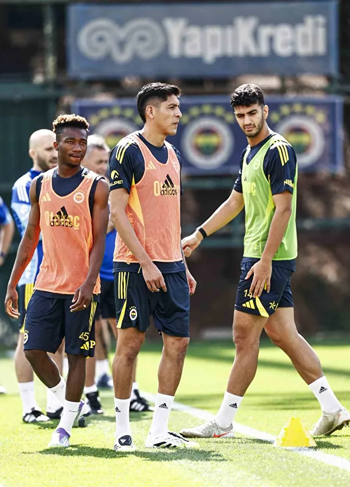 fenerbahcede genclerbirligi macinda kadronun basinda o isim olacak 7 QjvUQgKR