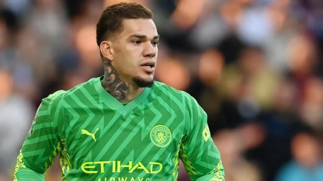 fenerbahceden gece yarisi ederson atagi galatasaraydan daha fazla teklif etti 3bJIG5l7.webp
