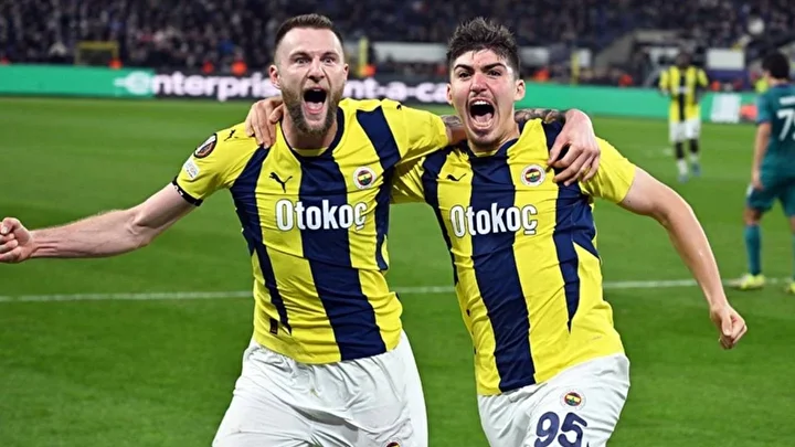 Galatasaray'ın büyük kaybı: 20 milyon euroyu Fenerbahçe kazandı 7 galatasarayin buyuk kaybi 20 milyon euroyu fenerbahce kazandi 6 p66nwBcL