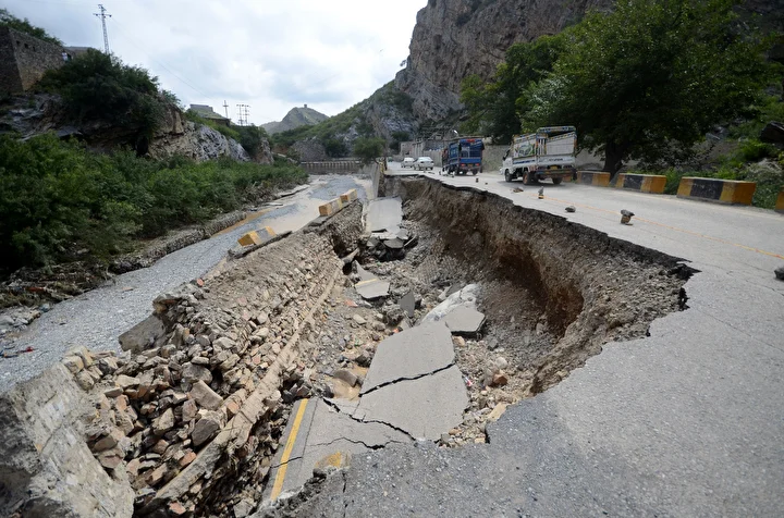pakistanda muson yagislari maddi hasara yol acti 5 bvAfiaST