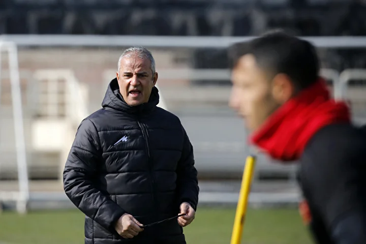 Rıdvan Dilmen'den Fenerbahçe'ye teknik yönetici önerisi! "Kimi tavsiye edersin deseler..." 3 ridvan dilmenden fenerbahceye teknik yonetici onerisi kimi tavsiye edersin deseler 2 QqKTMBy3