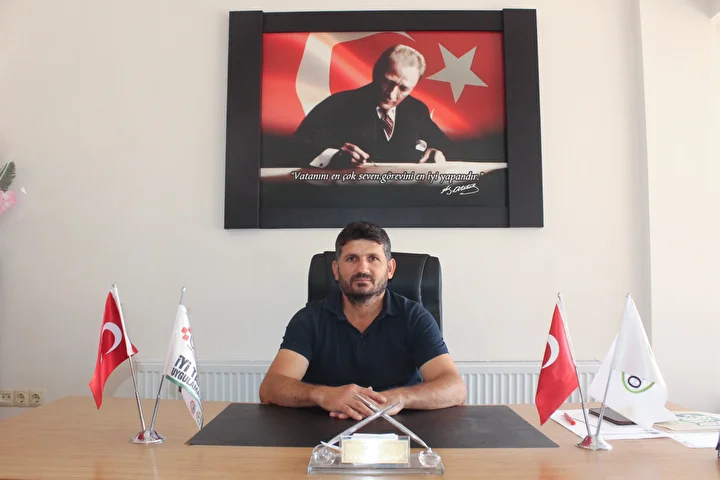 samsunda bafra ovasinda aylarca surecek kislik zerzevat fidesi dikimi basladi gunlugu bin 500 tl