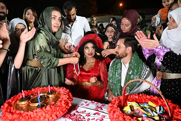 vana panamali gelin yoresel geleneklerle dunya meskenine girdi 5 auaMJLaA