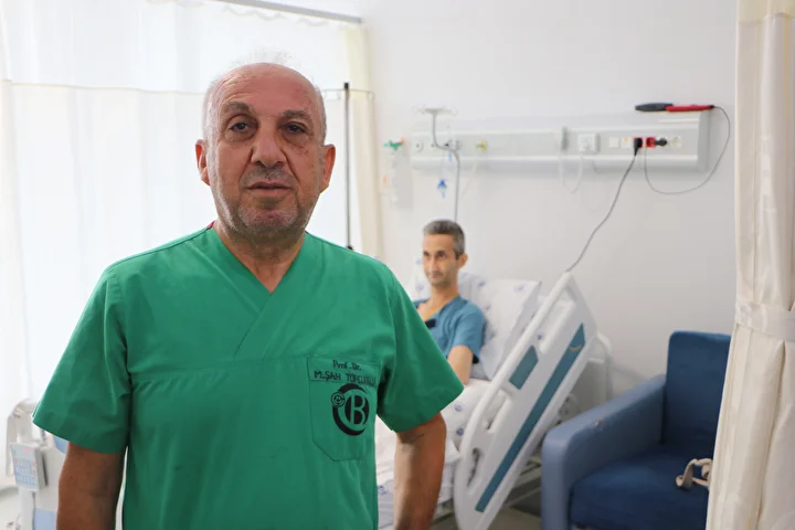 Yıllarca nefes darlığı yaşıyordu: 3'üncü defa ameliyat oldu kurtuldu! Dünyadaki birinci hasta oldu 5 yillarca nefes darligi yasiyordu 3uncu defa ameliyat oldu kurtuldu dunyadaki birinci hasta oldu 4 w4ghs1TG