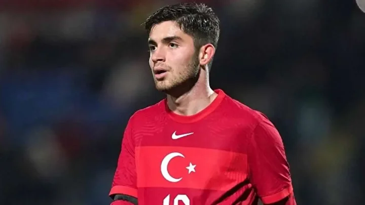 21 yasinda suudi arabistana transfer oldu turk futbolcudan flas imza 5 TPbfcCk5