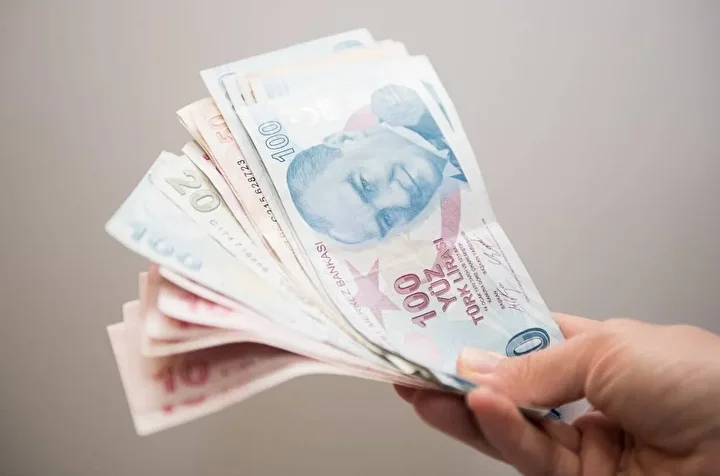 32 Milyon araç sahibini ilgilendiriyor: 2025 Trafik sigortası fiyatları aşikâr oldu 2 32 milyon arac sahibini ilgilendiriyor 2025 trafik sigortasi fiyatlari asik r oldu 1 M2sRypLP