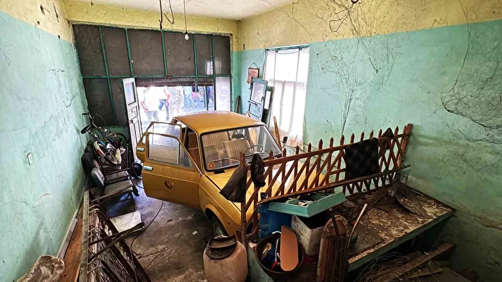 44 yildir garajda sakladi fiat lisansli zastava 15 bin euroya satildi 4 GffJTkaK