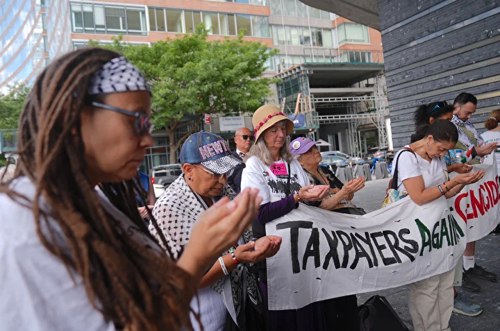 abdde vergi mukellefleri new yorkta gazze icin miting duzenledi 35