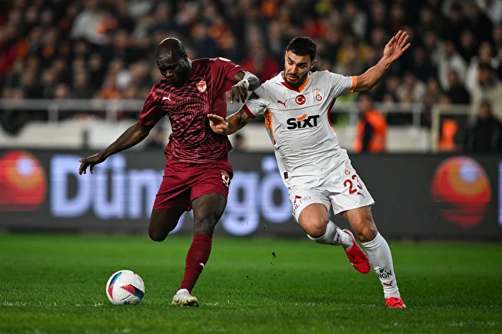 Aboubakar'a büyük şok! Transferi iptal oldu nedeni ise... 2 aboubakara buyuk sok transferi iptal oldu nedeni ise 1 Scnph9WY