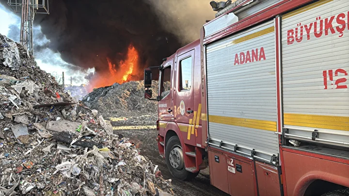 adanada korkutan yangin tum alana yayildi 2
