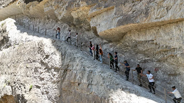 Adrenalin tutkunlarının ilgi odağı: Cehennem Deresi Kanyonu 1 adrenalin tutkunlarinin ilgi odagi cehennem deresi kanyonu 0 qsSUdHuF