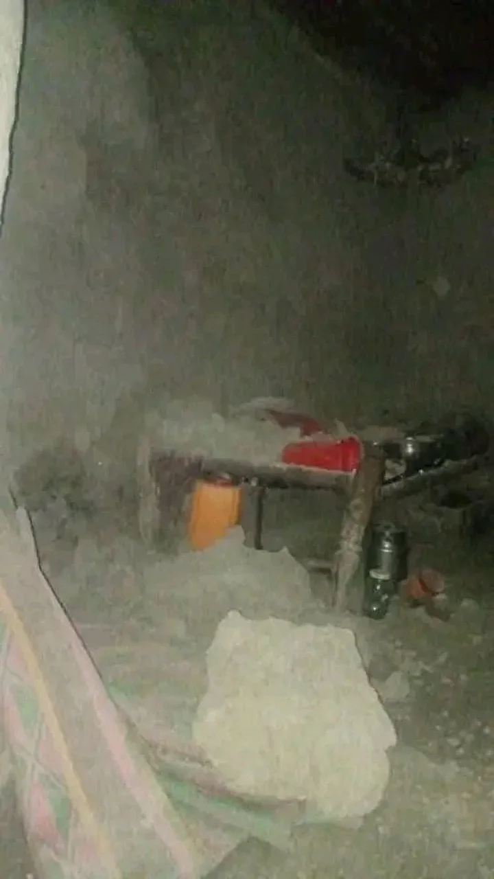 afganistanda 6 buyuklugundeki zelzelede 250 kisi hayatini kaybetti bolgeden birinci fotograflar geldi 6 jnOkdhhw