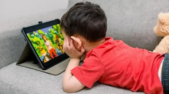 agir ekran maruziyeti cocuklarin lisan gelisimini olumsuz etkileyebiliyor kxGhtvYb.webp