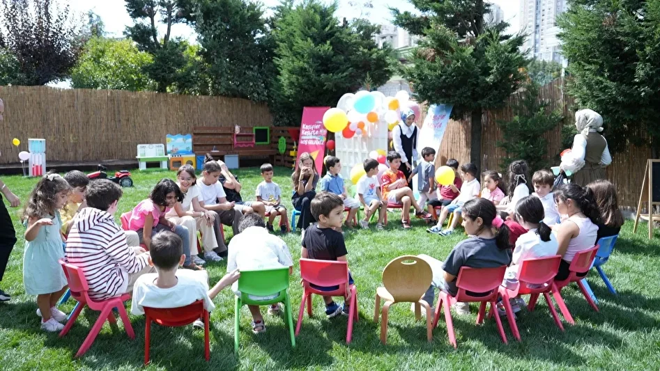 albayrak grubunun k sifler kesifte 2025 programi cocuklarin sevinciyle renkli gecti 3 Qkh9YO7C