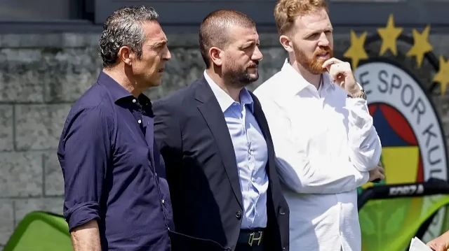 Ali Koç yıldız oyuncunun ismini açıkladı: ‘8 numara için eli kulağındaydı’ ali koc yildiz oyuncunun ismini acikladi 8 numara icin eli kulagindaydi gF4RmIGO.webp