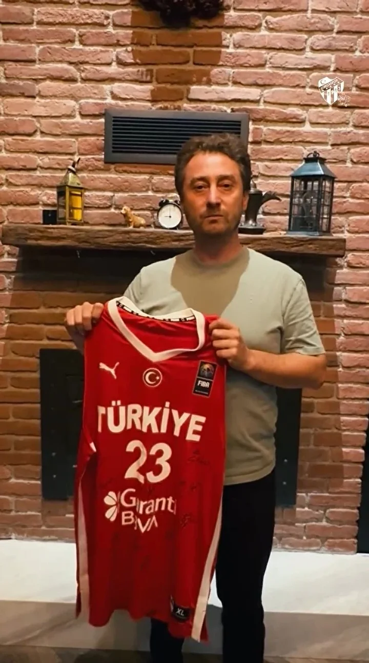 Alperen Şengün onun için formasını satılığa çıkarmıştı: SMA’lı Çağan için kritik devir 8 alperen sengun onun icin formasini satiliga cikarmisti smali cagan icin kritik devir 7 t4IYK9u3