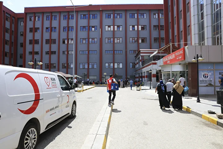 altin kan anne ve bebegini hayata bagladi 6 milyonda bir bireyde rastlaniyor 7