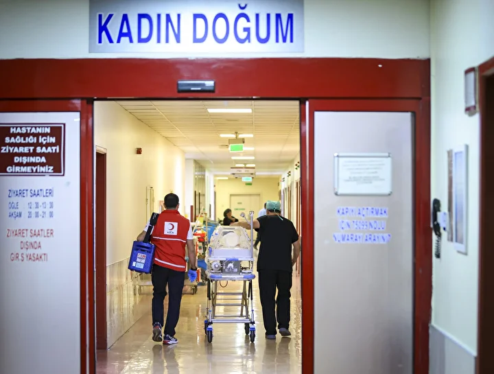 altin kan anne ve bebegini hayata bagladi 6 milyonda bir bireyde rastlaniyor 8 3cP5bsiG