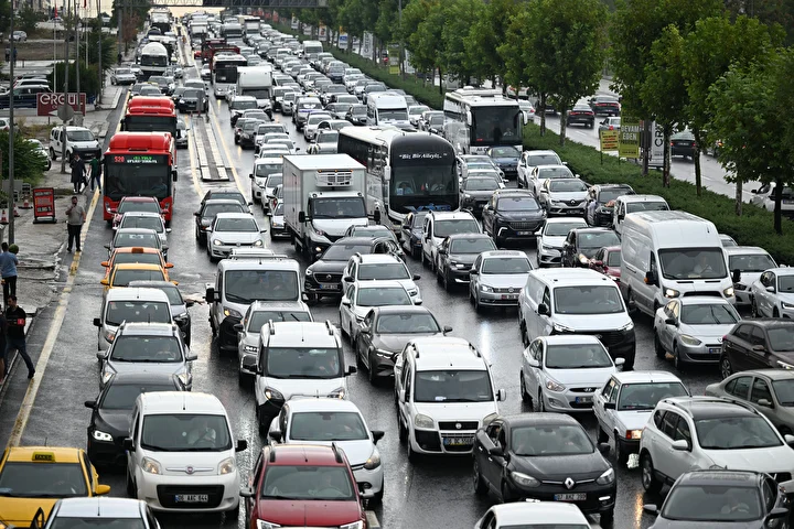 ankarada saganak hayati felc etti yollar ve sokaklar gole dondu 14 FbtVSGCN