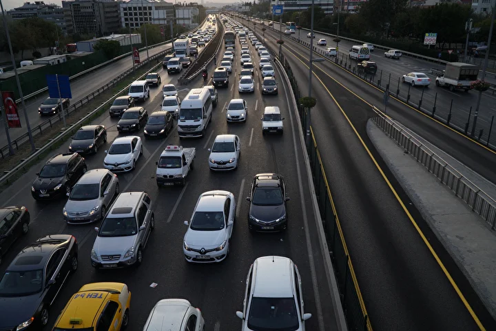 Arabada artık bu renk ön planda: En çok tercih edilen araç renkleri belirli oldu 1 arabada artik bu renk on planda en cok tercih edilen arac renkleri belirli oldu O7uLwnAc