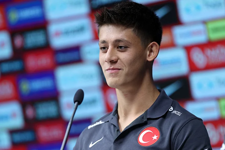 Arda Güler'in basın toplantısındaki sözleri İspanya'da gündem oldu 4 arda gulerin basin toplantisindaki sozleri ispanyada gundem oldu 3 4Jgqh1UO