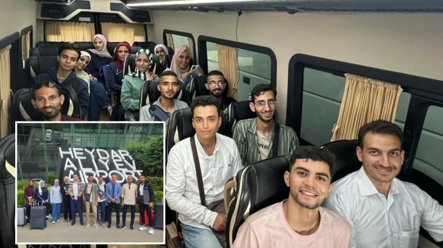 azerbaycan burs verdigi 14 filistinli ogrenciyi gazzeden tahliye etti eRdYWEEH.webp