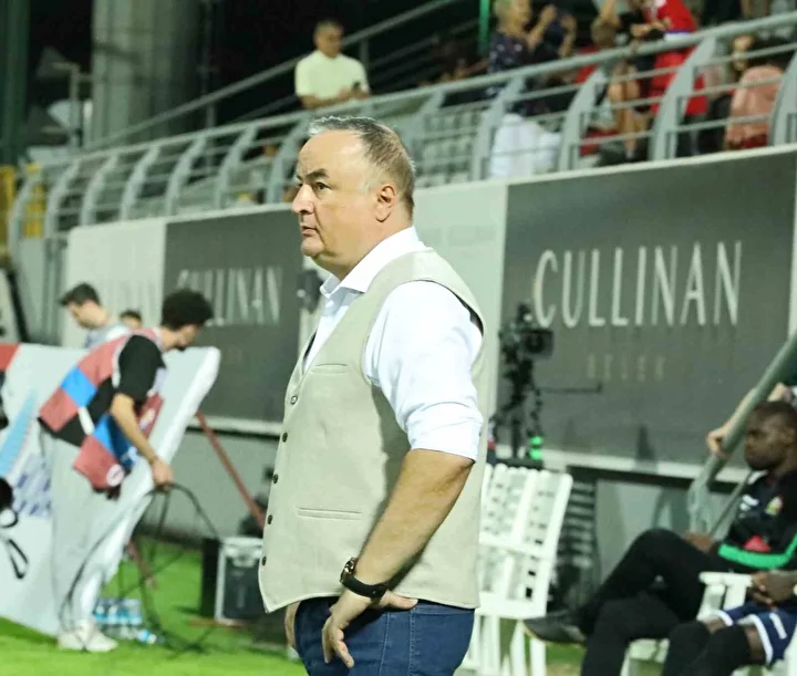 Azerbaycan Fernando Santos'la yollarını ayırdı! Yerine Türk teknik adam geçiyor 4 azerbaycan fernando santosla yollarini ayirdi yerine turk teknik adam geciyor 3 vHJzLDpV