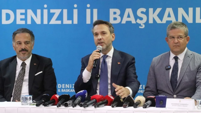 Bakan Bayraktar: AK Parti olarak her daim alanda bulunmanın kıymetine inanıyoruz bakan bayraktar ak parti olarak her daim alanda bulunmanin kiymetine inaniyoruz vsTKLMD3.webp