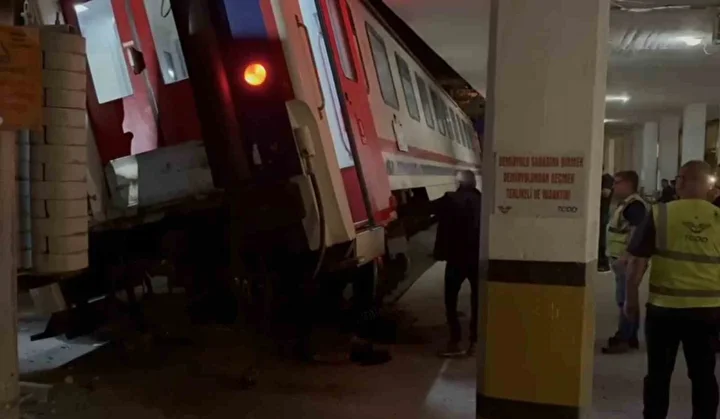bandirmada tren kazasi ucuz atlatildi 3 6QfbWMI3