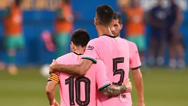 Barcelona efsanesinden şok karar: Futbolu bırakma kararı aldı! 4 barcelona efsanesinden sok karar futbolu birakma karari aldi 3 XQSmh1ql