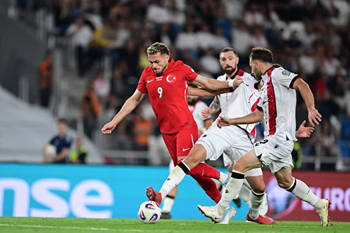 baris alper yilmazin soyunma odasindaki konusmasi ortaya cikti tek cumle etti 1 GhznTpv5
