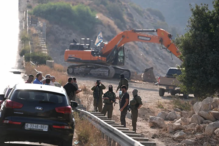 bati seria sakinleri israilin kusatma tehdidini protesto etti 11 2wsEyaTe