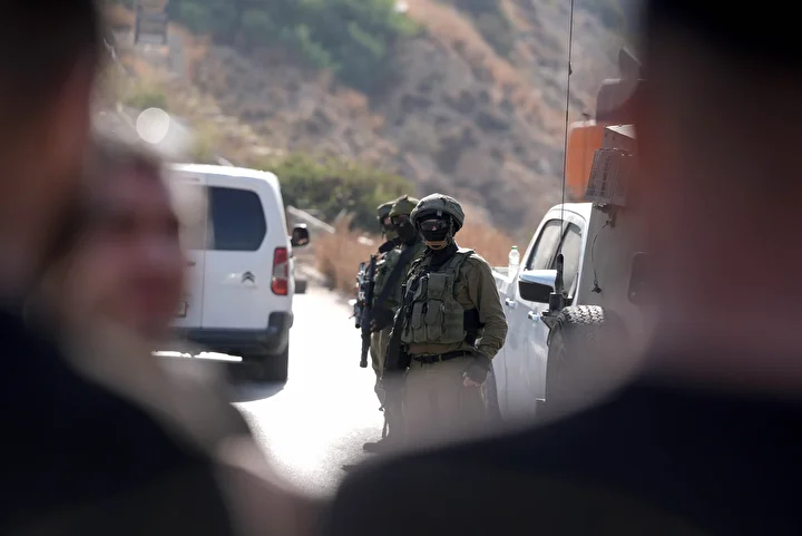 bati seria sakinleri israilin kusatma tehdidini protesto etti 17