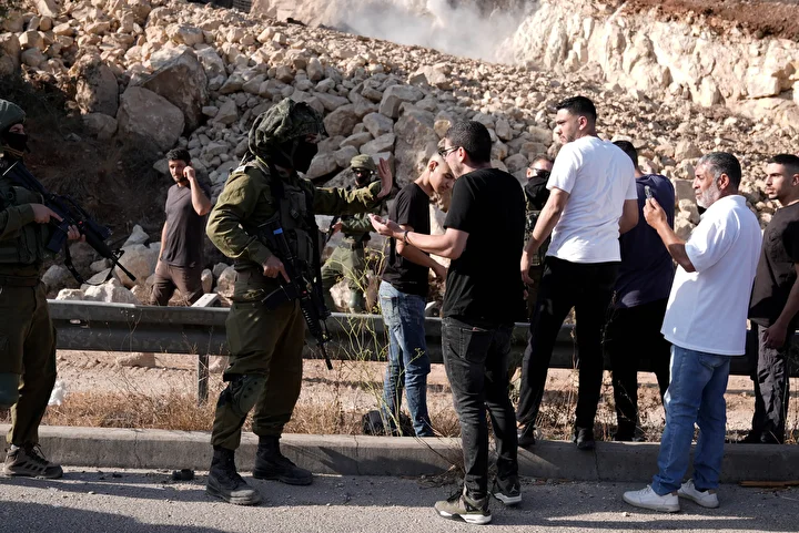 bati seria sakinleri israilin kusatma tehdidini protesto etti 2 mZ9UUSqb
