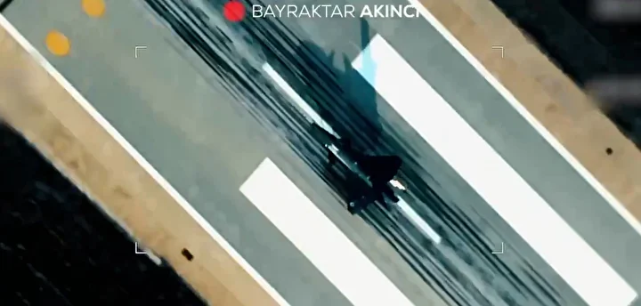 bayraktar kizilelmadan yeni muvaffakiyet manzaralar paylasildi 0 Ki4Lgne4