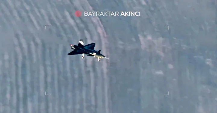 bayraktar kizilelmadan yeni muvaffakiyet manzaralar paylasildi 9 FKXvpBAQ