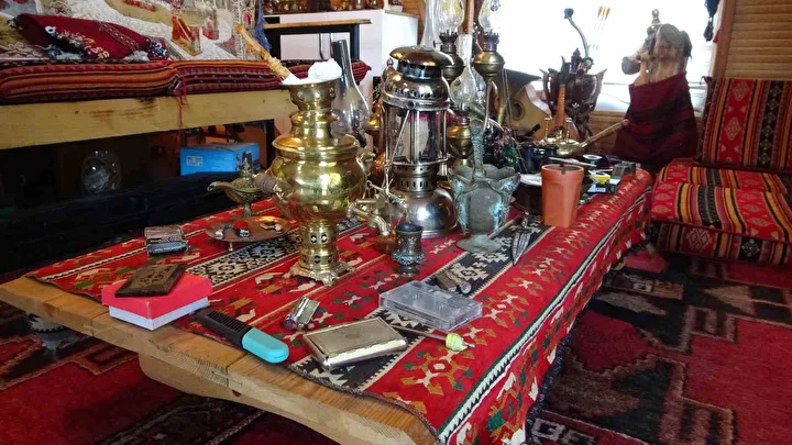 Bin 600 rakımda kurdu görenler şaşıp kaldı: Herkes gizemli meskenin sahibini ve içini görmek için gidiyor 7 bin 600 rakimda kurdu gorenler sasip kaldi herkes gizemli meskenin sahibini ve icini gormek U1yW1X7L