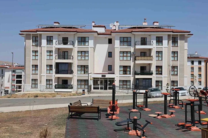 bir kent adeta bastan kuruldu elazigda 36 bin konut depremzedelere teslim edildi 3 e8rfDIBi