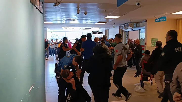 Bursa’da iki küme ortasında silahlı çatışma: Bir meyyit, 2 yaralı 2 bursada iki kume ortasinda silahli catisma bir meyyit 2 yarali 1 AE3XKiQK