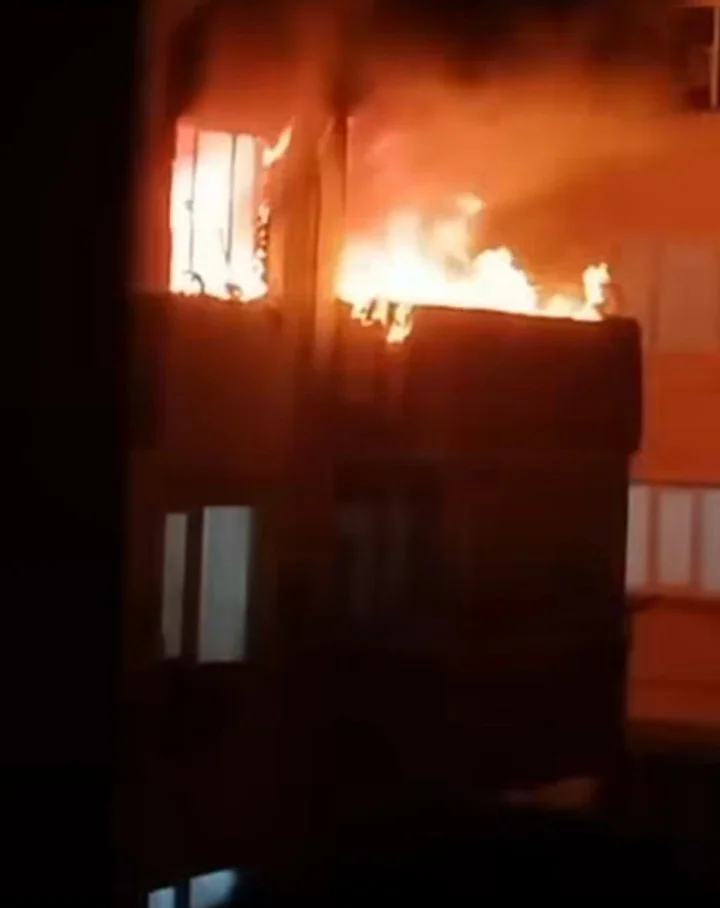bursada meskende cikan yanginda 1i bebek 3 kisi hayatini kaybetti 0 gi64sCJi